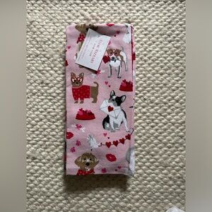 NEW Set of 3 Isaac Mizrahi Hand Kitchen Towels Dogs Love Valentine’s Day Gift